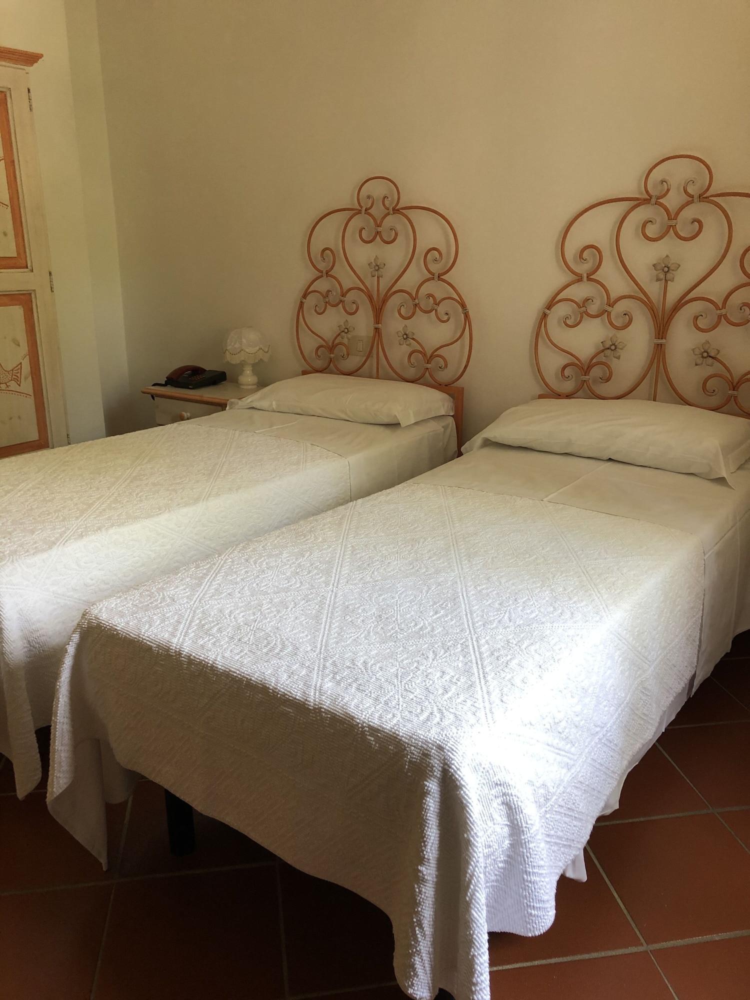 Hotel Piccolo Pevero Порто Черво Екстериор снимка