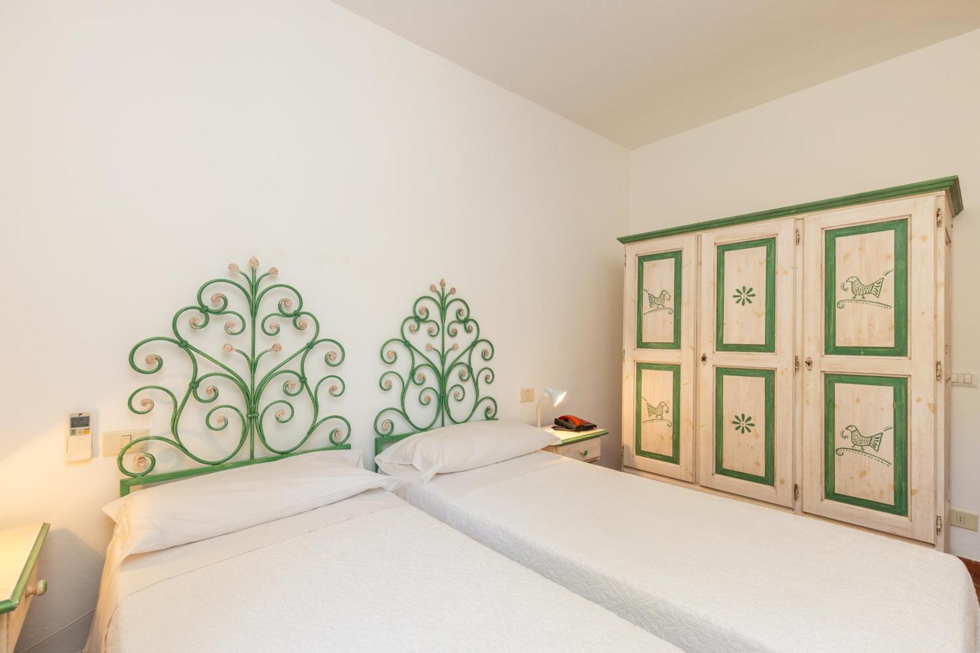 Hotel Piccolo Pevero Порто Черво Екстериор снимка